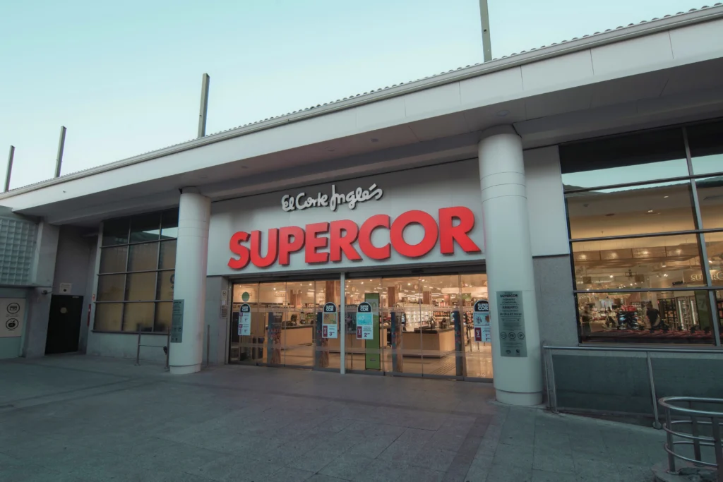 Cómo trabajar en Supercor España: beneficios y vacantes
